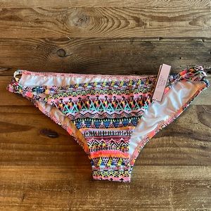 NWT Victoria’s Secret strappy cheeky bikini bottom, small